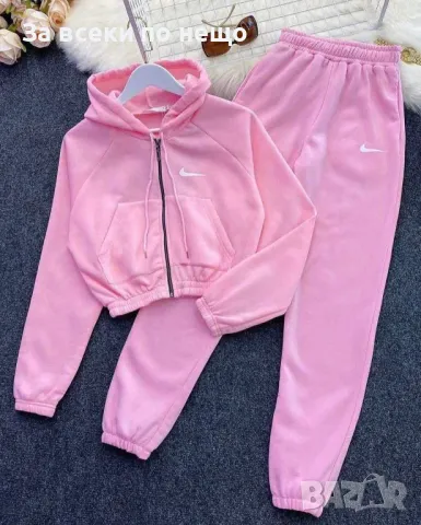 Дамски спортен комплект Nike - Налични различни цветове Код LFS153, снимка 11 - Спортни екипи - 47369207