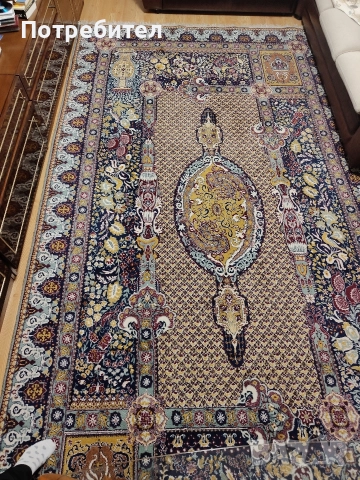 Голяма запазена секция , снимка 2 - Секции и витрини - 52164315