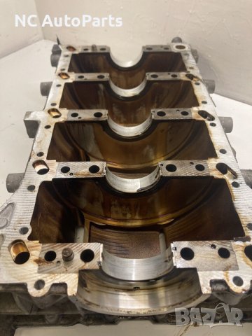 Корпус за колянов вал за Porsche Порше Каен 9PA 4.5 V8 бензин 9481011136R 2003, снимка 8 - Части - 42911662