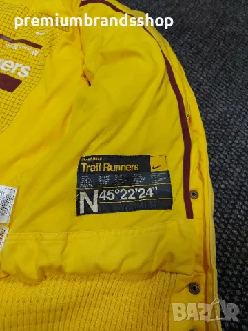 Nike дамски пухен елек  M размер , снимка 5 - Якета - 47633317