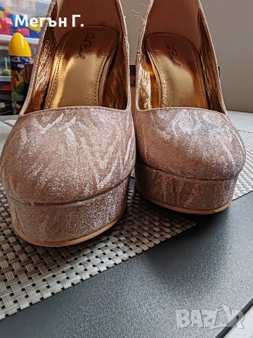 Обувки и чанта комплект, снимка 3 - Дамски обувки на ток - 53933481