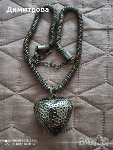 Колие, снимка 2 - Колиета, медальони, синджири - 39463234