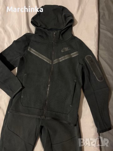 Анцузи Nike tech fleece , снимка 2 - Детски анцузи и суичери - 42193829