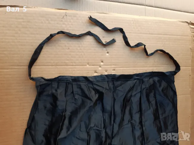 Автентична престилка , носия, снимка 4 - Антикварни и старинни предмети - 48088837