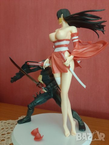 Секси детайлни статуетки на жени, снимка 15 - Колекции - 35428599