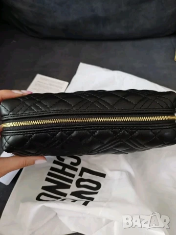 LOVE MOSCHINO Несесер Черен , снимка 5 - Чанти - 50176854
