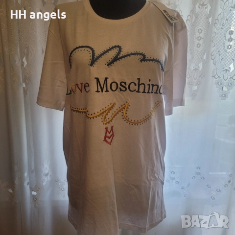 Moschino чисто нова тениска с етикети