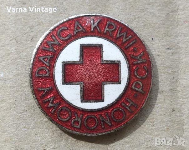 Знак на Червения кръст Полша. 60-те години. емайл. , снимка 3 - Антикварни и старинни предмети - 42305359