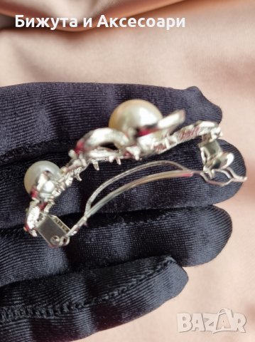 Красива метална шнола в сребристо с перли и кристали и закопчаване с френски механизъм., снимка 18 - Други - 39299997