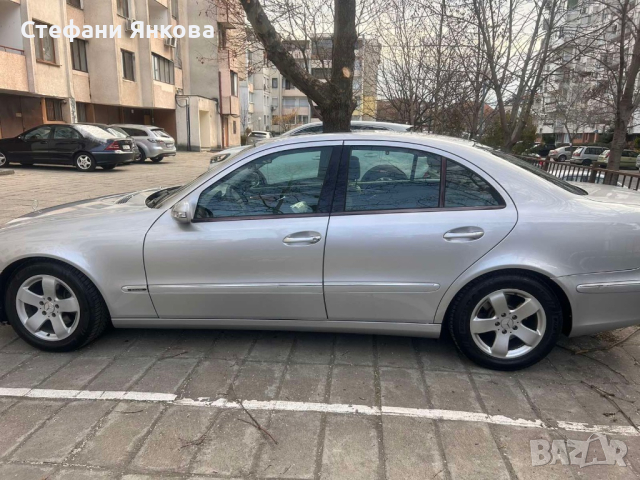 Продава се Mercedes E320CDI, снимка 9 - Автомобили и джипове - 44529155