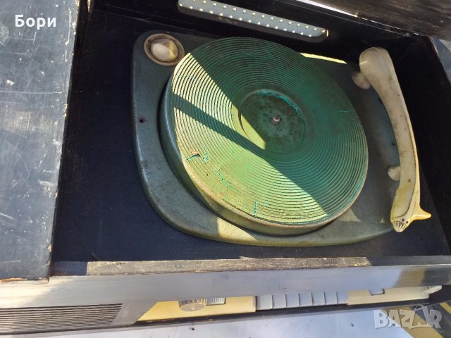 Акорд 101 Радиограмофон, снимка 8 - Радиокасетофони, транзистори - 31321312