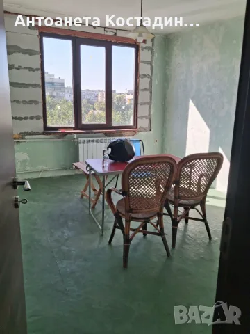 Продавам четиристаен апартамент, тухла, гр.Плевен, кв. Сторгозия