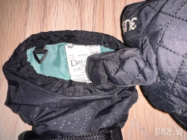 Дамски Ръкавици за ски и  DAKINE размер XS, снимка 4 - Ръкавици - 52859044