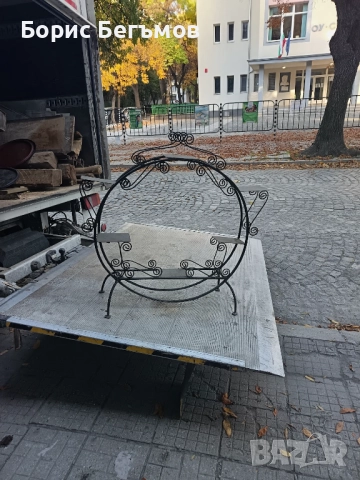 Цветарник от ковано желязо, снимка 3 - Градински мебели, декорация  - 52218992