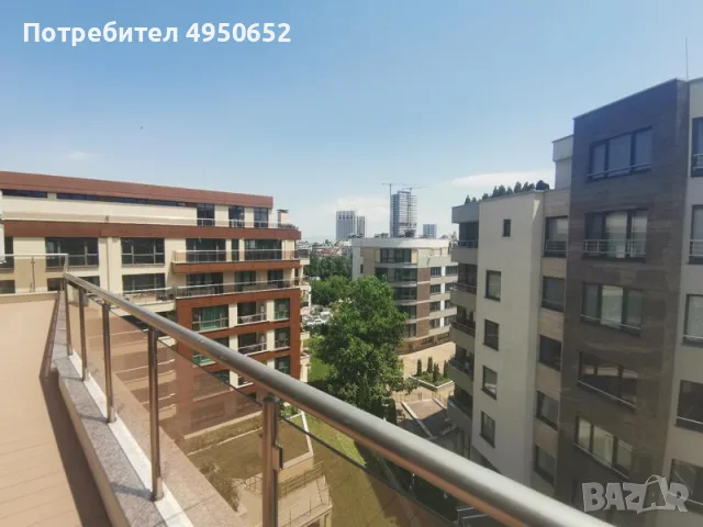 Продаваме Тристаен Апартамент в Центъра, снимка 12 - Апартаменти - 56136474