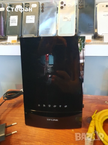 Безжичен двулентов рутер TP-LINK AC750 В отлично техническо и визуално състояние. С адаптер и кабел., снимка 3 - Рутери - 51960212