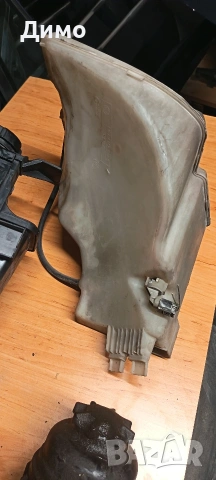 казанче чистачки антифриз хидравлика бмв е46 320 бензин bmw e46, снимка 8 - Части - 53168998