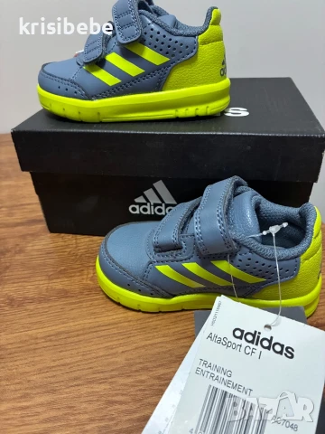 19 adidas 