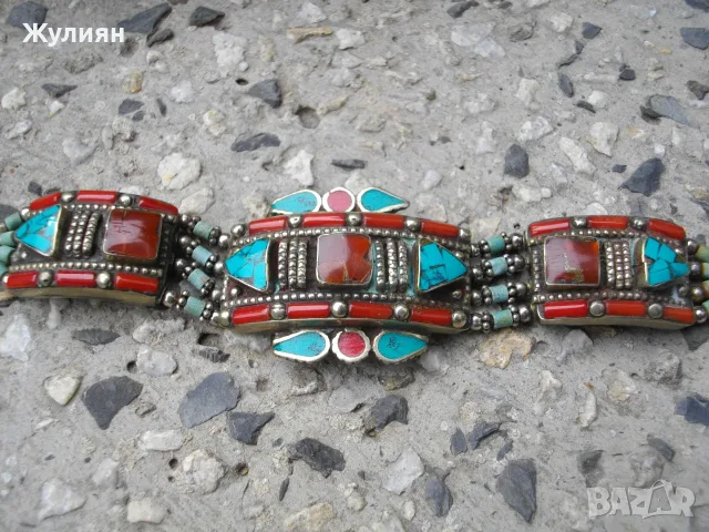 ИНТЕРЕСНА СТАРА ГРИВНА, снимка 4 - Антикварни и старинни предмети - 56225949