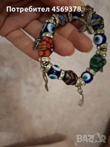 Дамска гривна с висулки, снимка 2 - Гривни - 52291603