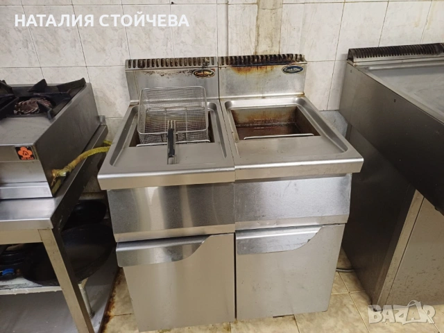 Професионален фритюрник ГАЗ - 1 ца, снимка 4 - Обзавеждане на кухня - 54340465