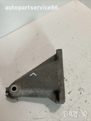 Конзола/стойка 320 V6 Бензин за закрепване за Mercedes Clk W209 (2005) A1122232004