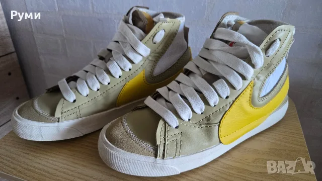 Nike- Кожени спортни обувки Blazer Mid'77 Jumbo, Бял, Жълт, Каки, 8.5, 42н.