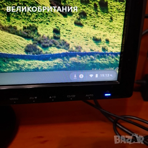 Монитор Samsung S22D300HY, снимка 2 - Монитори - 52886364