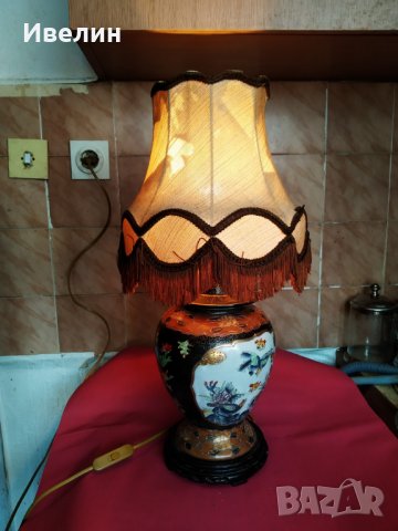 стара настолна лампа, снимка 6 - Настолни лампи - 29751363