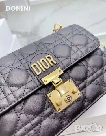 Christian Dior Дамска чанта, кожа, снимка 2 - Чанти - 56316196