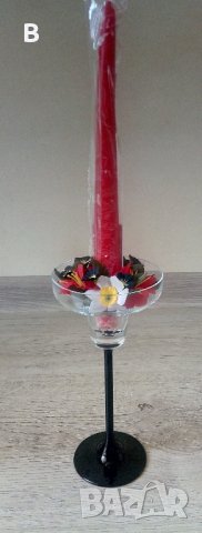 Стъклен свещник тип бокал с декорация от изкуствени цветя, снимка 2 - Декорация за дома - 37483954