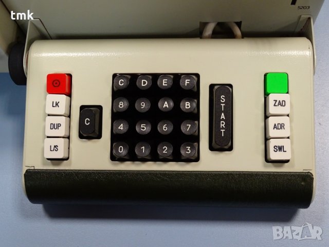 Програматор VEB ROBOTRON 1702A, снимка 4 - Други машини и части - 31346608