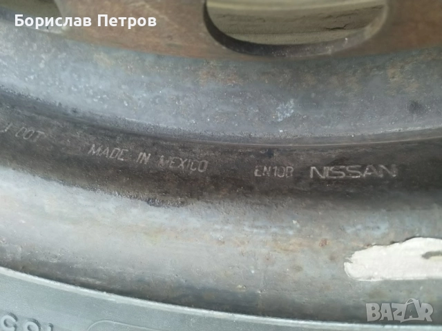 Продавам джанта с гума от Нисан Тида Ц11