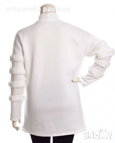 Бяла блуза с  пух на ръкавите, снимка 4 - Блузи с дълъг ръкав и пуловери - 35361462