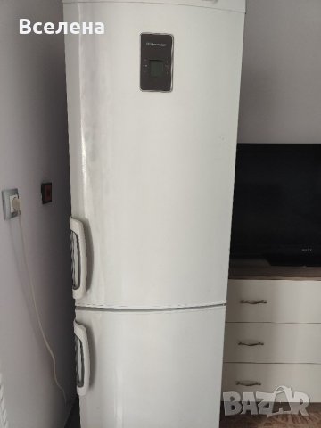 Хладилник Eleсtrolux, снимка 1 - Хладилници - 39625129