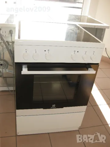 Готварска печка Electrolux, снимка 2 - Печки, фурни - 48865305