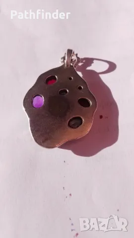 Дизайнерска висулка с ценни камъни уникат, снимка 6 - Колиета, медальони, синджири - 47796104