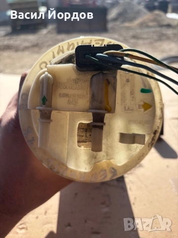 Бензинова Помпа / Кошница за Ситроен Берлинго 1.8 90 к.с / Berlingo / 09720499906 / 96 34 9519 80 / , снимка 2 - Части - 52299390