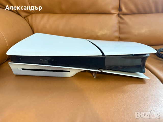 Sony Playstation 5 CFI-2016 + Контролер + FIFA 25, снимка 4 - PlayStation конзоли - 52921251