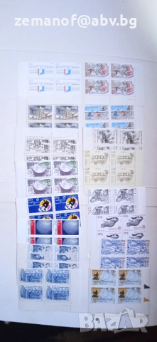 Блокове  Франция 34 бр по 4 марки- 80 г