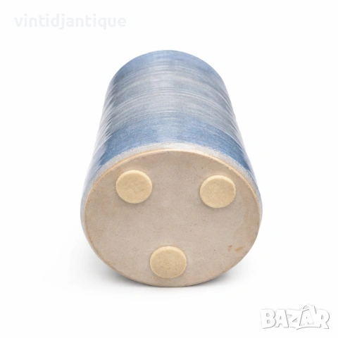 Синя керамична ваза отличаваща се с цилиндрична форма, снимка 2 - Вази - 53935959