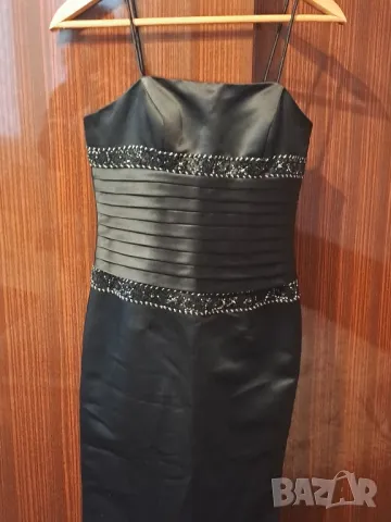 Дамска рокля 