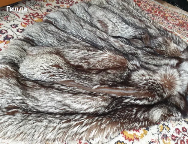 Saga Fox манто сребърна лисица размер 38 налично, снимка 11 - Палта, манта - 48576171