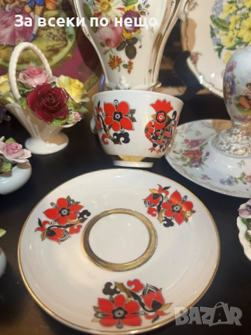 Lomonosov Imperial Porcelain Factory "Red Rooster" tea cup and saucer Код P1956, снимка 9 - Декорация за дома - 53926034