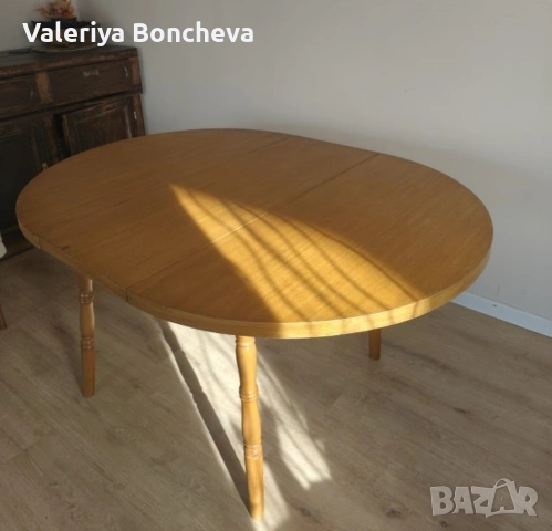 Трапезна маса 