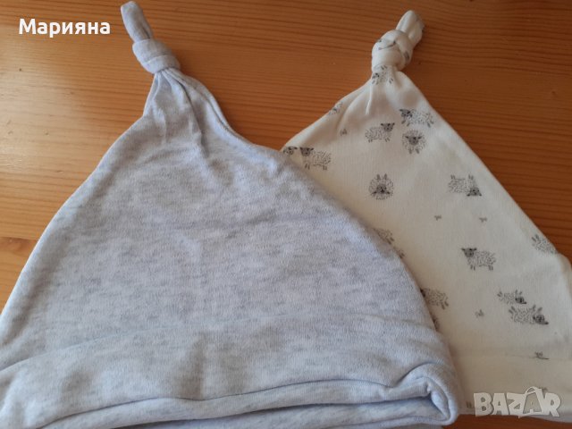 нов комплект от 2 броя шапки и 2 броя ръкавици за 6-12месеца, снимка 4 - Бебешки шапки - 37964893