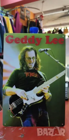 Geddy Lee-метална табела(плакет), снимка 2 - Китари - 47796116