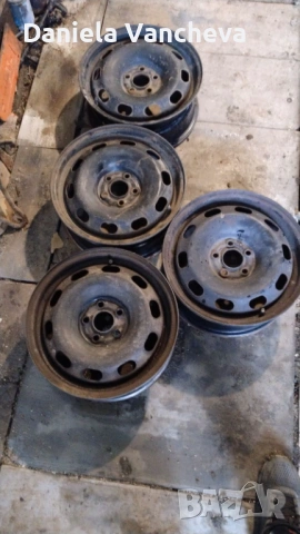 Железни джанти за Голф 4/5, снимка 2 - Гуми и джанти - 53962678