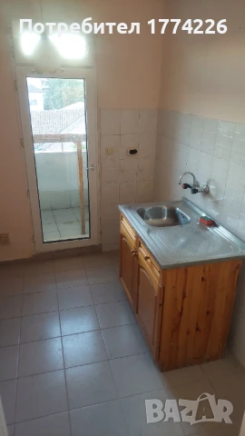 Продавам тристаен апартамен в кв. Калето, снимка 10 - Апартаменти - 51291995