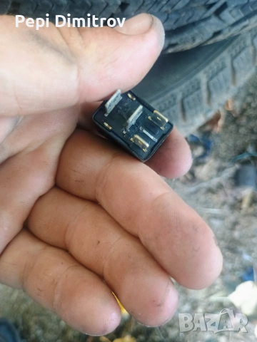 Оригинално реле за Фиат Fiat 46520421 12V 20A